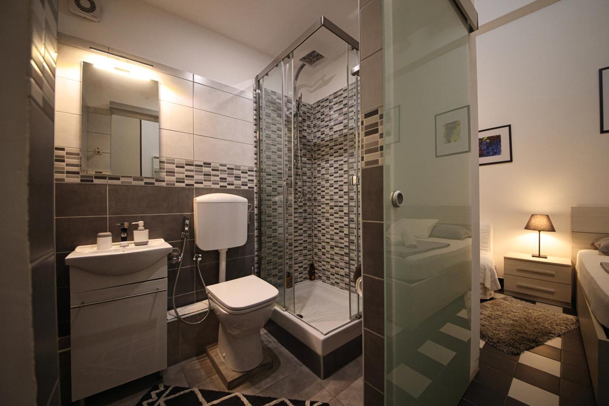 Nik Rooms جنوة المظهر الخارجي الصورة