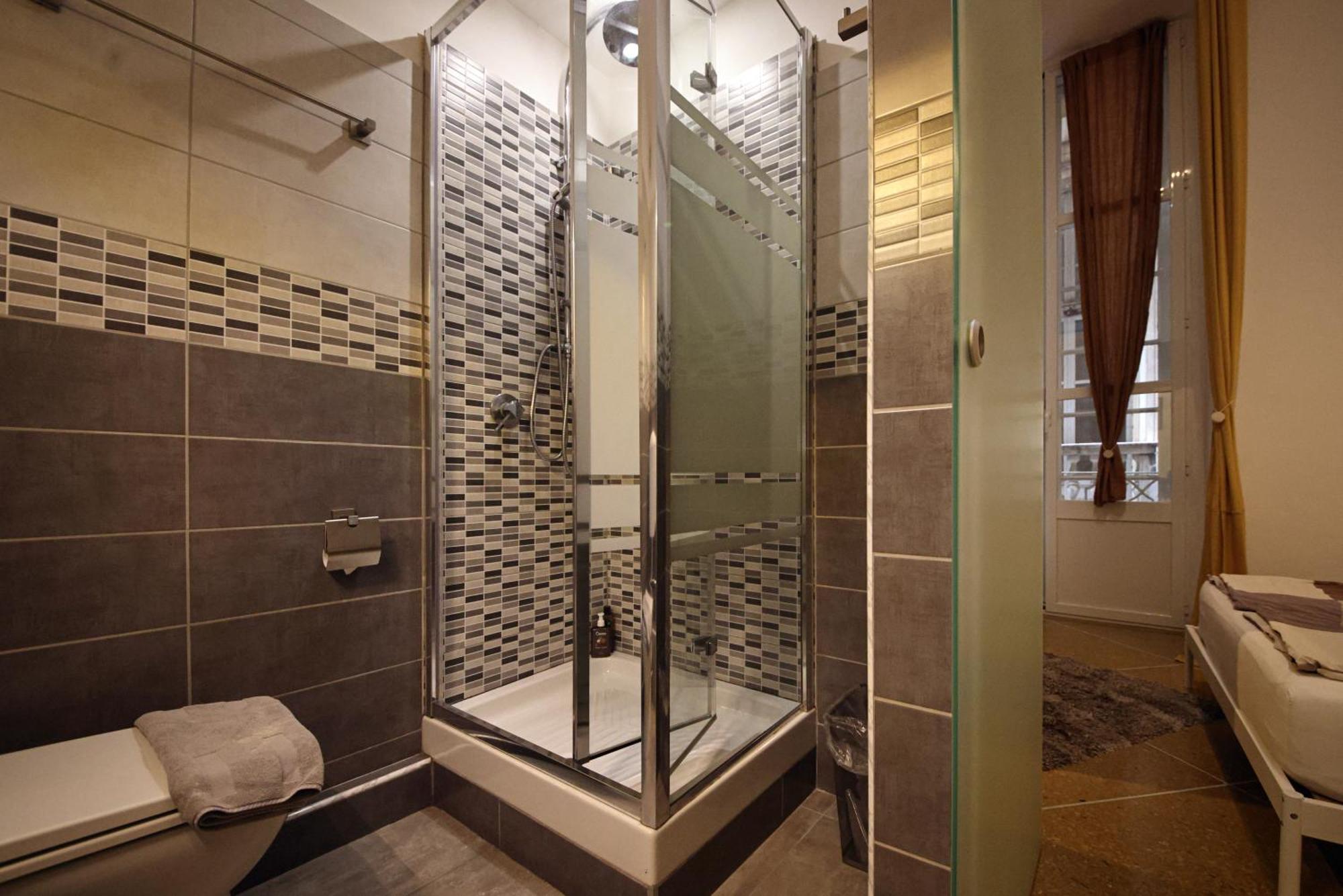 Nik Rooms جنوة المظهر الخارجي الصورة