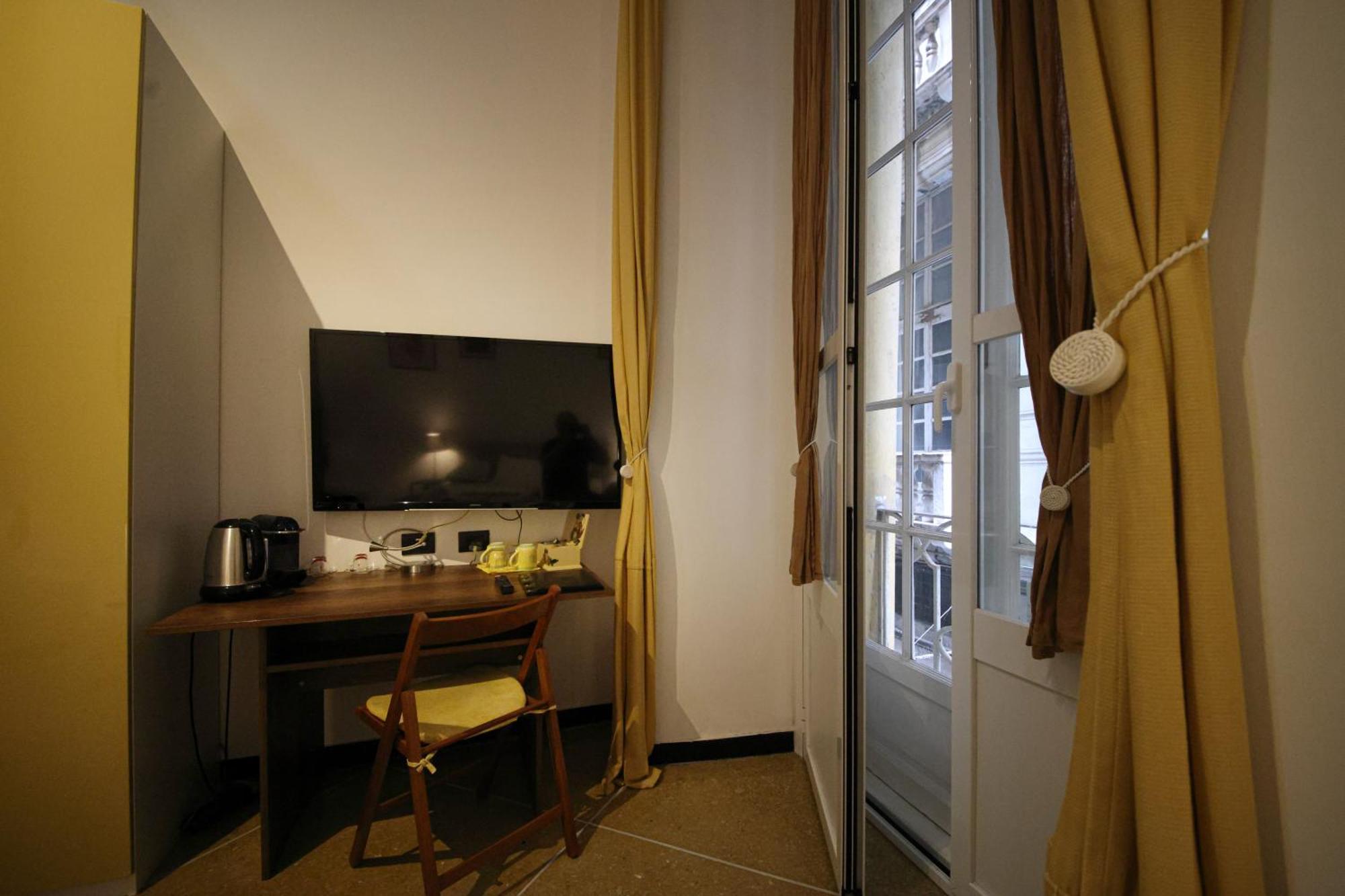 Nik Rooms جنوة المظهر الخارجي الصورة